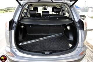 TOYOTA RAV 4 MY23 usata, con Sensori di parcheggio posteriori