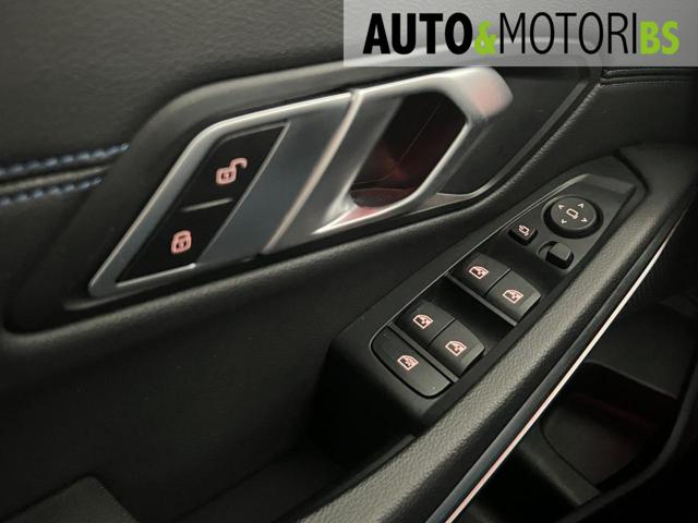 BMW 320 usata, con Touch screen