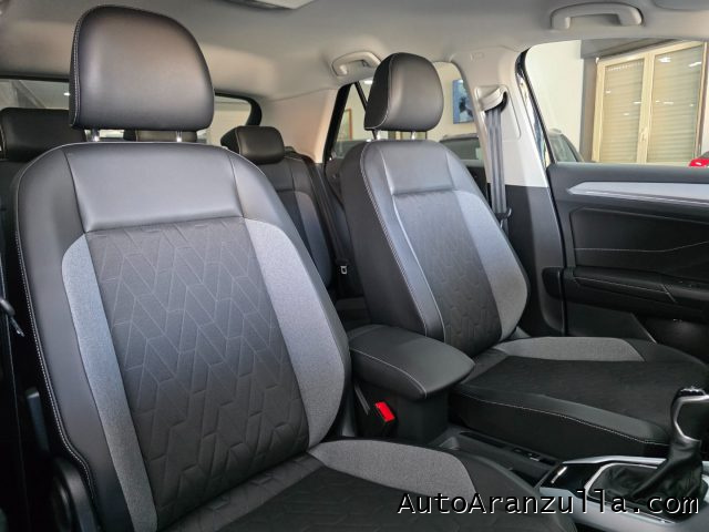 VOLKSWAGEN T-Roc usata, con Volante in pelle