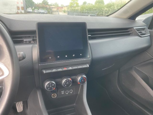 RENAULT Clio usata, con Controllo automatico clima