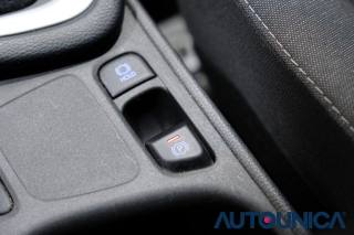 TOYOTA Yaris usata, con Isofix