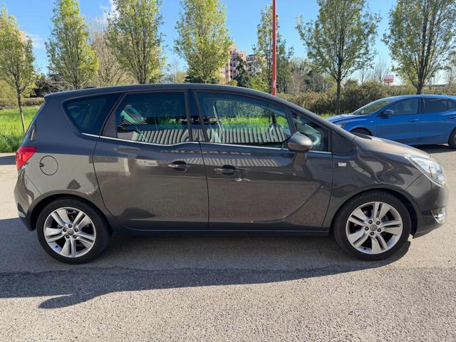 OPEL Meriva usata, con Autoradio