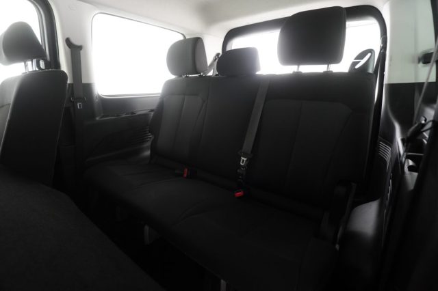 HYUNDAI Staria usata 11
