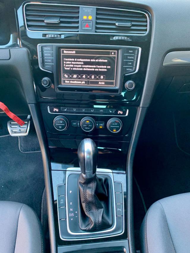 VOLKSWAGEN Golf usata, con Controllo trazione