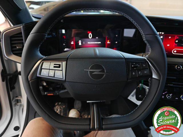 OPEL Mokka usata, con Volante in pelle