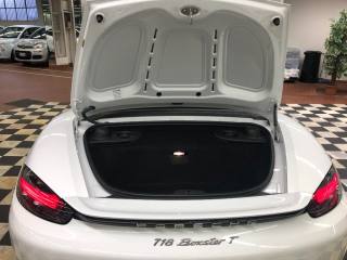 PORSCHE 718 Spyder usata 21