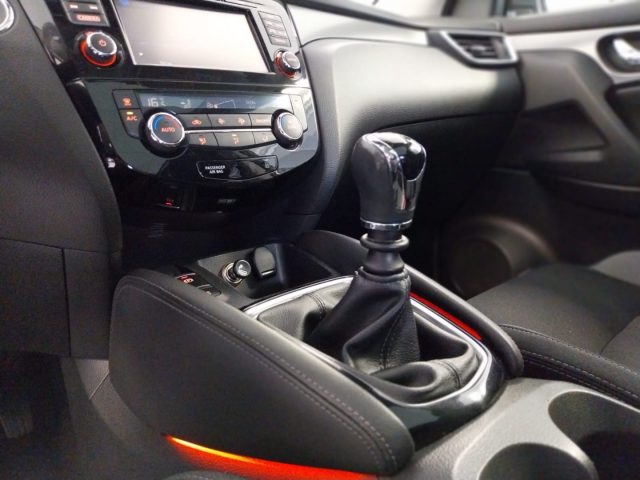 NISSAN Qashqai usata, con Vetri oscurati