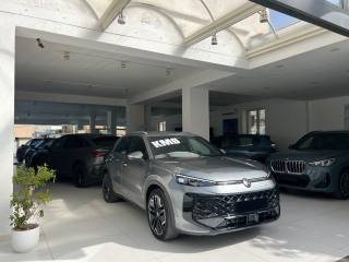 VOLKSWAGEN T-Roc usata, con Cerchi in lega
