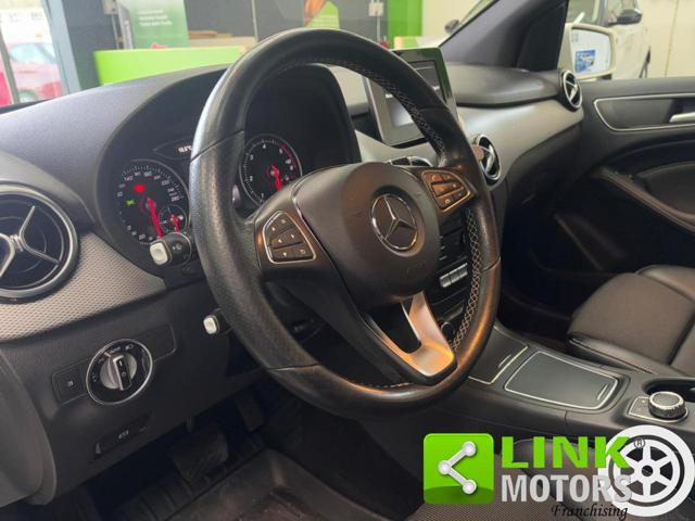 MERCEDES-BENZ B 180 usata, con Boardcomputer