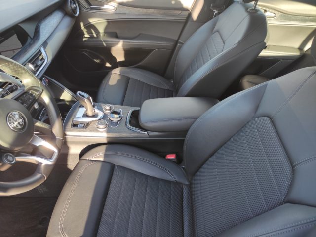 ALFA ROMEO Stelvio usata, con Airbag testa