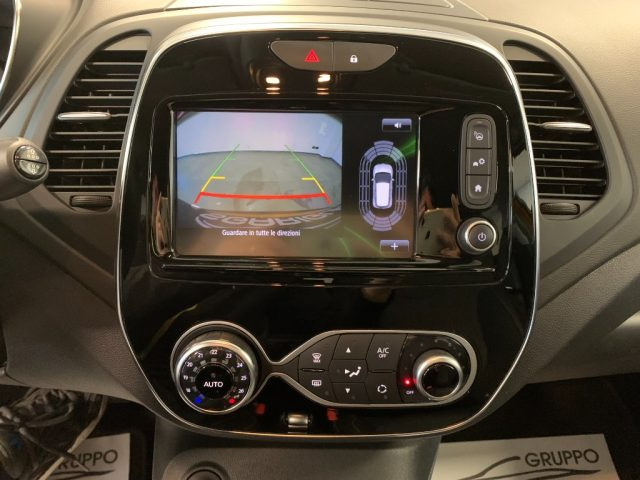 RENAULT Captur usata, con Volante in pelle
