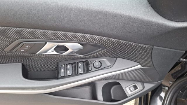 BMW 320 usata, con Cruise Control