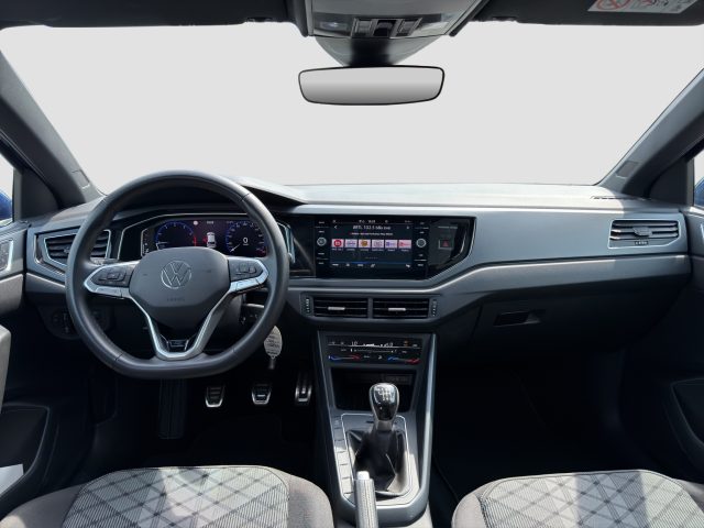 VOLKSWAGEN Taigo usata 11