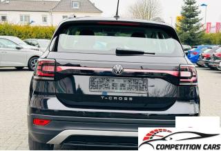 VOLKSWAGEN T-Cross usata, con Autoradio