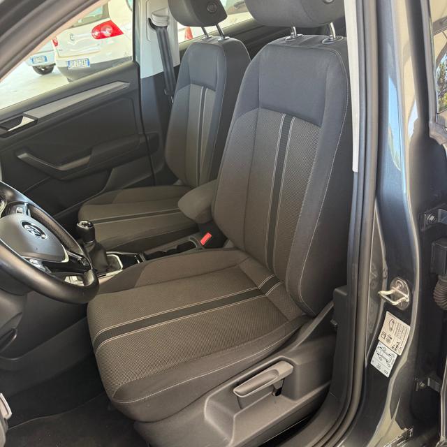 VOLKSWAGEN T-Roc usata, con Sedile posteriore sdoppiato