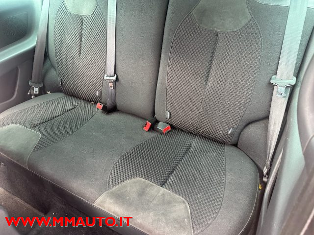 DS AUTOMOBILES DS 3 usata, con Autoradio