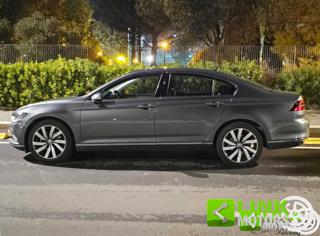 VOLKSWAGEN Passat usata, con Cerchi in lega