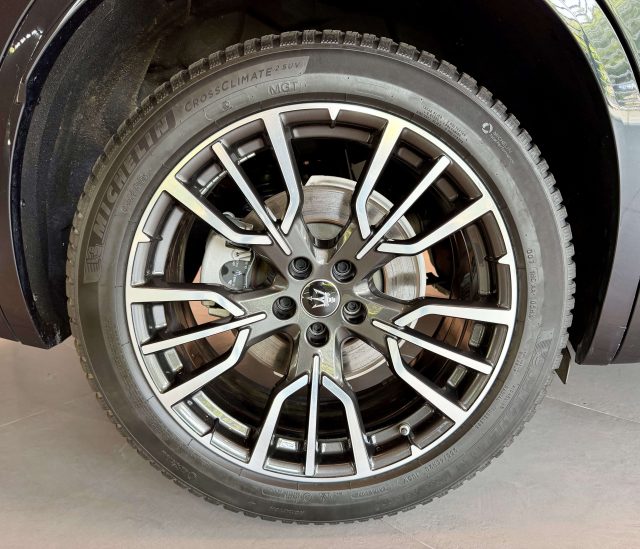 MASERATI Grecale usata, con Alzacristalli elettrici