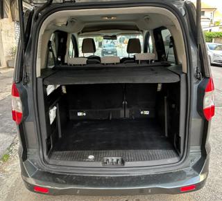 FORD Tourneo Courier usata, con USB