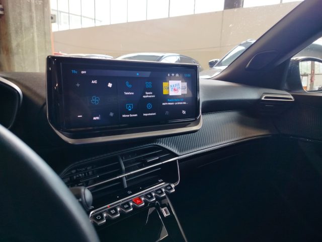 PEUGEOT 2008 usata 24