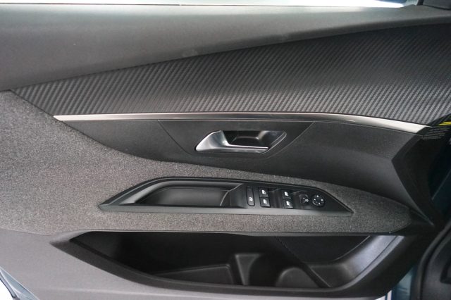 PEUGEOT 5008 usata 33
