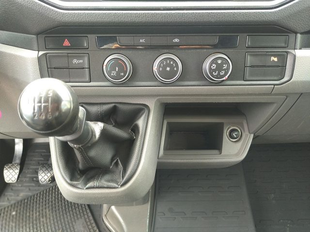 VOLKSWAGEN Crafter usata, con Lettore CD
