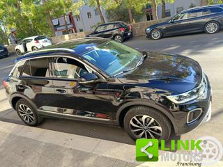 VOLKSWAGEN T-Roc usata, con Sistema di navigazione
