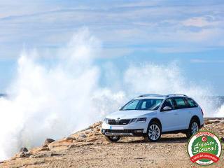 SKODA Octavia 2.0 TDI CR 180CV 4x4 DSG Wagon Scout *GANCIO*