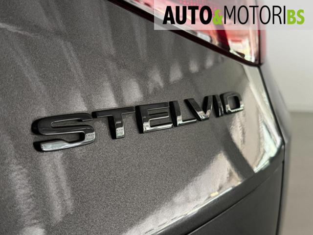 ALFA ROMEO Stelvio usata, con Trazione integrale