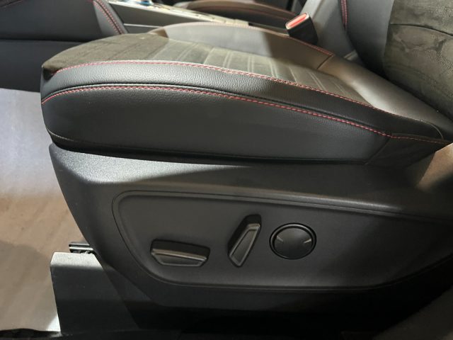 FORD Kuga usata, con Cerchi in lega