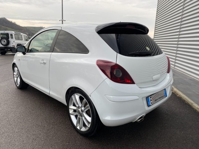 OPEL Corsa usata, con Boardcomputer