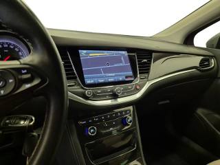 OPEL Astra usata, con Volante in pelle