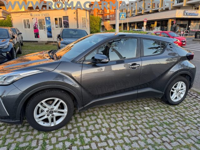 TOYOTA C-HR usata, con Alzacristalli elettrici