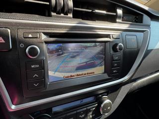 TOYOTA Auris usata, con Volante in pelle