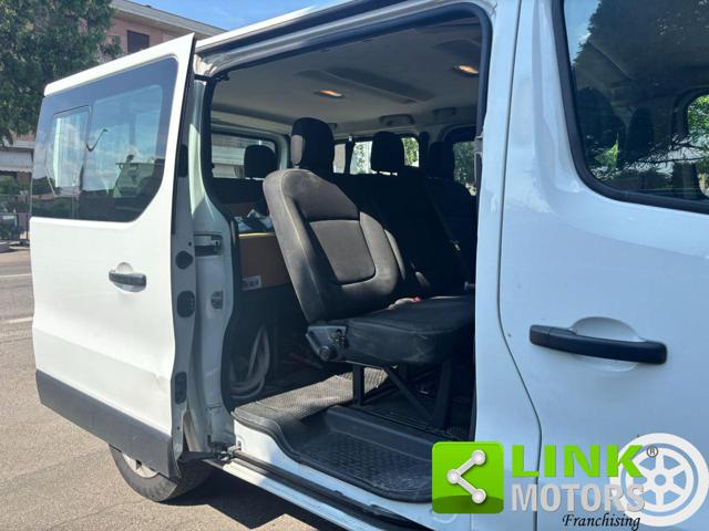RENAULT Trafic usata, con Bluetooth