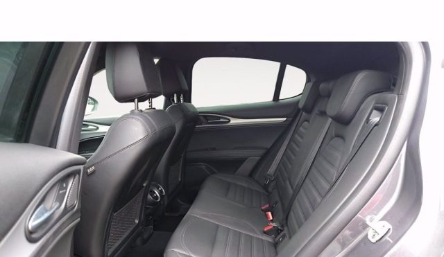 ALFA ROMEO Stelvio usata, con Sistema di navigazione