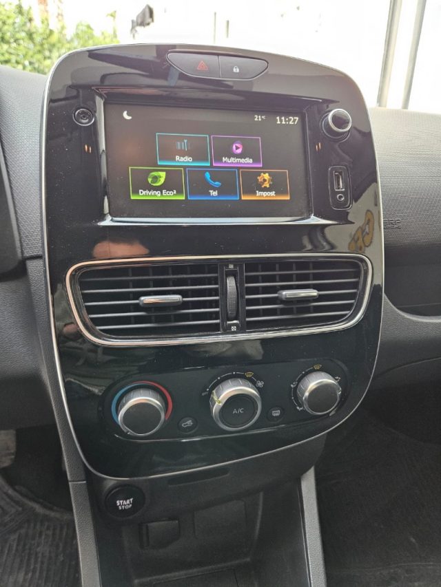 RENAULT Clio usata, con MP3