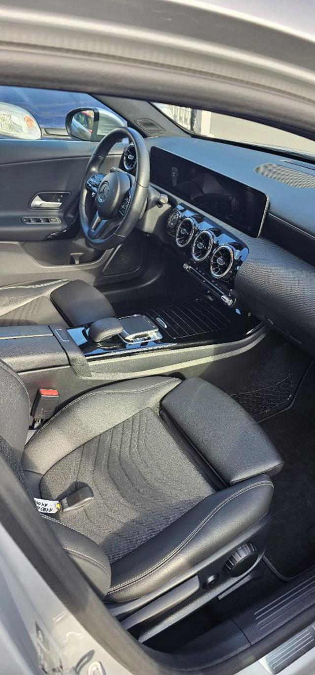 MERCEDES-BENZ A 180 usata, con Controllo trazione
