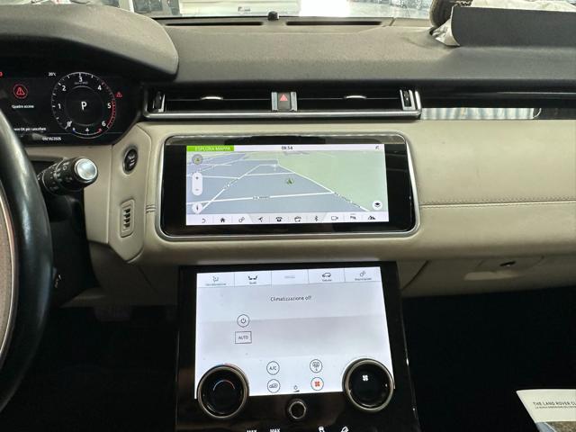 LAND ROVER Range Rover Velar usata, con Interni in pelle