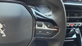 PEUGEOT 2008 usata, con Boardcomputer