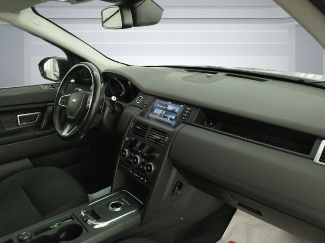 LAND ROVER Discovery Sport usata 17