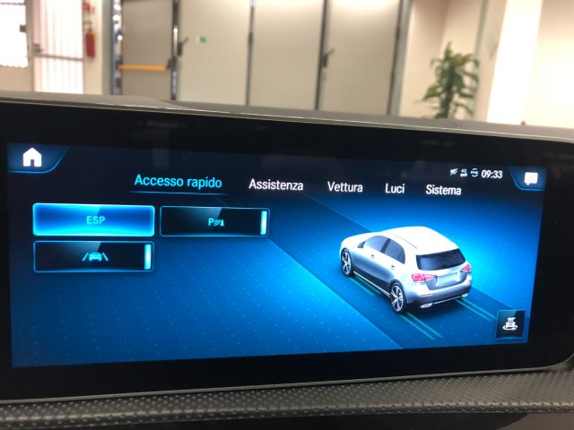 MERCEDES-BENZ A 180 usata, con Controllo elettronico della corsia