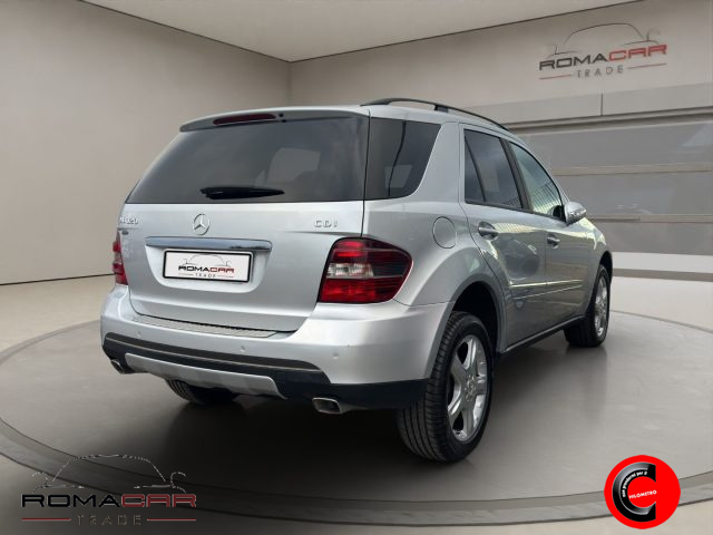 MERCEDES-BENZ ML 320 usata, con Alzacristalli elettrici