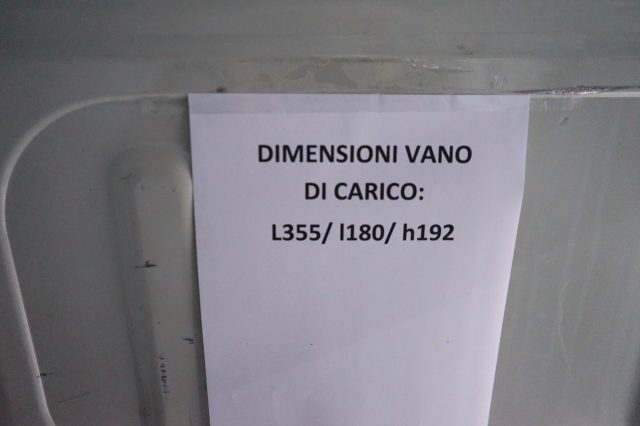 PEUGEOT Boxer usata, con Park Distance Control