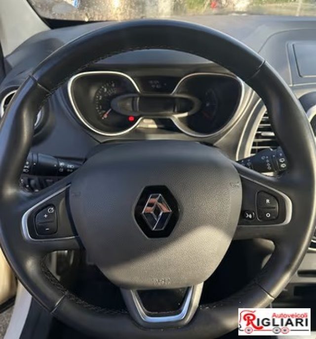 RENAULT Captur usata, con Limitatore di velocità