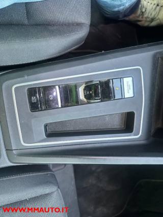 VOLKSWAGEN Golf usata, con Fari LED