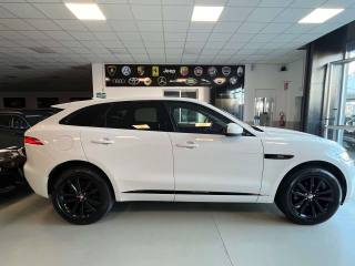 JAGUAR F-Pace usata, con Fendinebbia