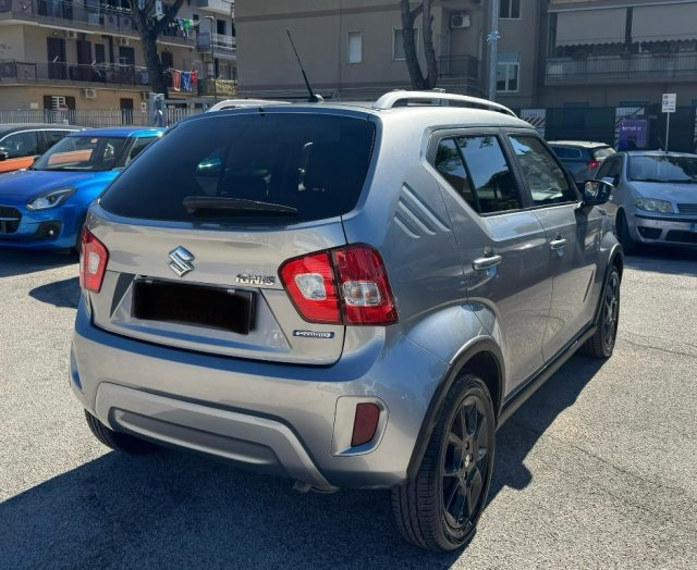 SUZUKI Ignis usata, con Autoradio