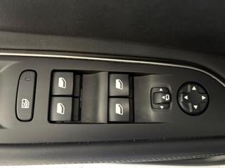 PEUGEOT 3008 usata, con Cruise Control