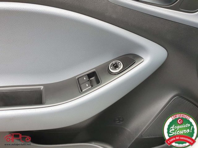 HYUNDAI i20 usata, con Autoradio